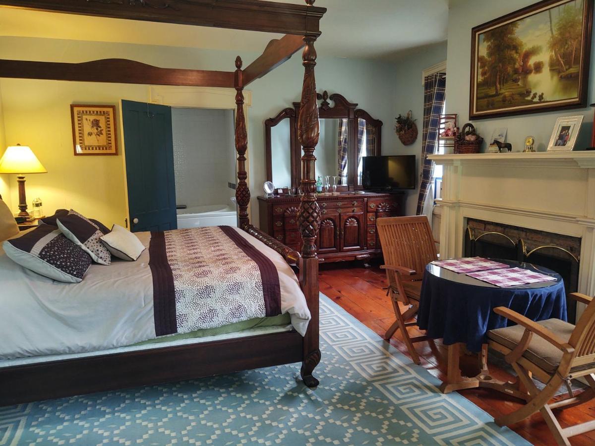 1805 House Bed & Breakfast Hollowville Exterior photo